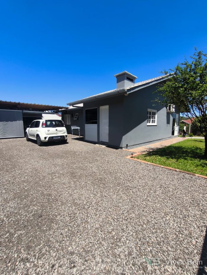 Casa de 3 dormitórios no bairro Conventos em Lajeado