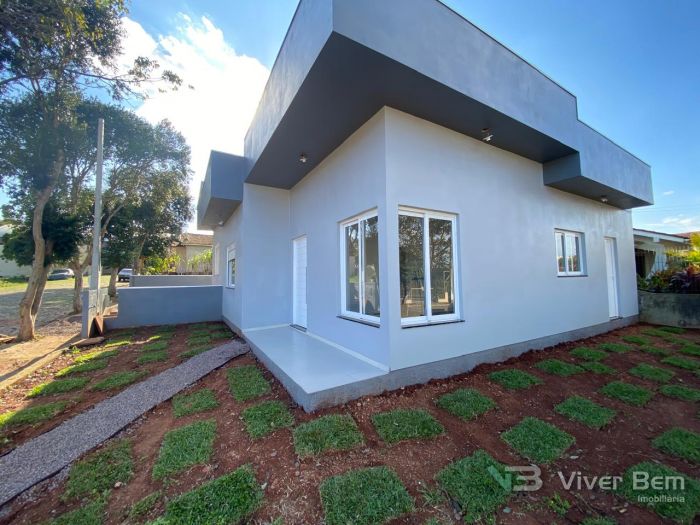 Casa Geminada de 2 dormitórios no bairro Boa União em Estrela