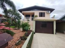 Veja mais sobre este im�vel